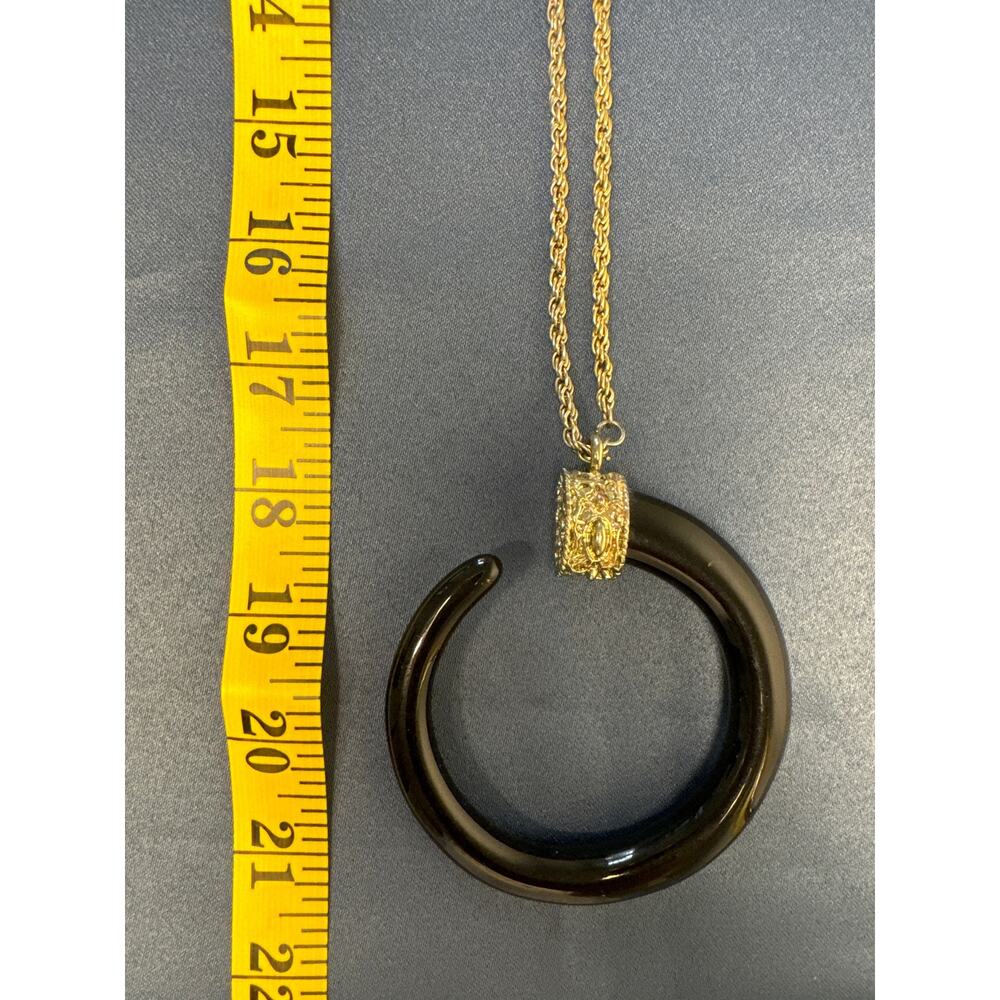 Faux Black Tusk‎ Pendant on Chain Pre-owned - Picture 2 of 5